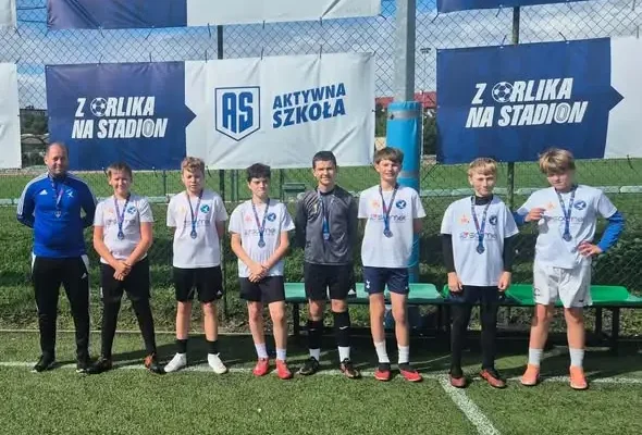 Młodzi piłkarze z Przemyśla awansowali w turnieju „Z Orlika na Stadion”