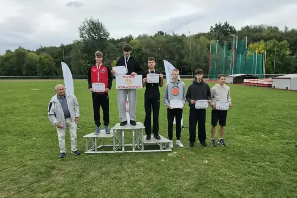 Sukces lekkoatletów ze Stalowej Woli: Piotr Burak ze srebrem w skoku wzwyż