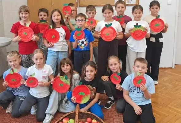 Dzień Jabłka w świetlicy szkolnej – smacznie, zdrowo i edukacyjnie