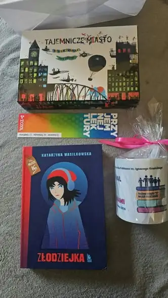 Oliwia z klasy 8b nagrodzona w konkursie literackim w Przemyślu