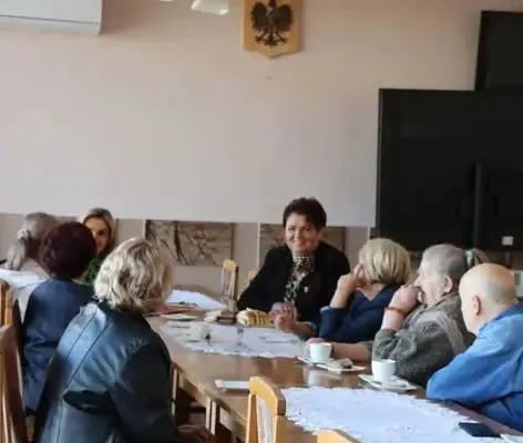 Posłanka Joanna Frydrych z wizytą w Birczy – rozmowy o seniorach i rozwoju gminy