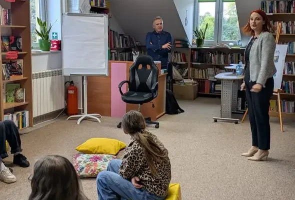 Zbigniew Masternak w Walawie: młodzież uczyła się, jak powstaje komiks