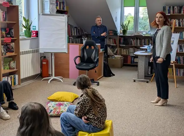 Zbigniew Masternak w Walawie: młodzież uczyła się, jak powstaje komiks