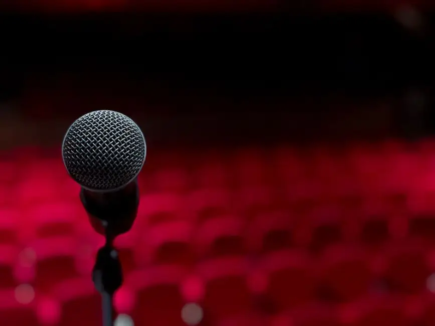 Kabaret Paranienormalni w Przemyślu – program „Ostre Cięcie” już 24 października